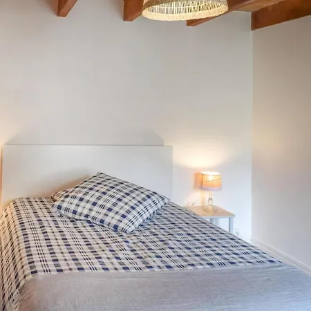 Awesome In With Kitchen Holiday home
